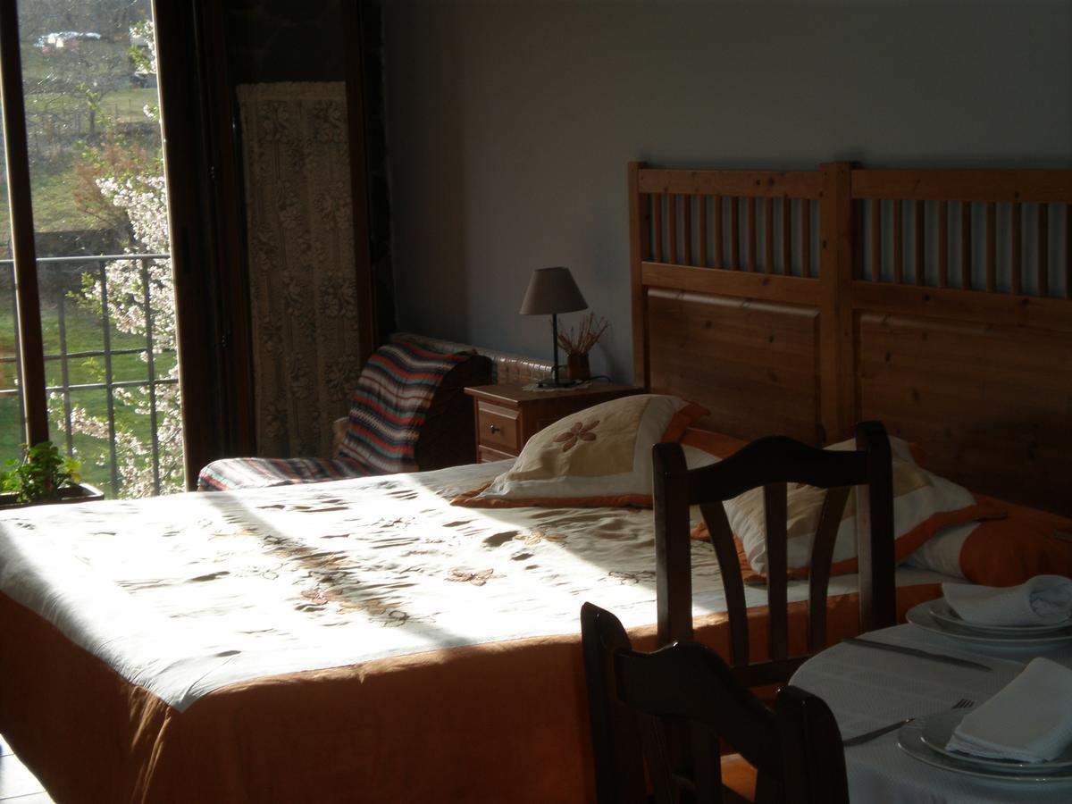 Hostal Restaurante Alto Rey Arroyo de las Fraguas Bagian luar foto