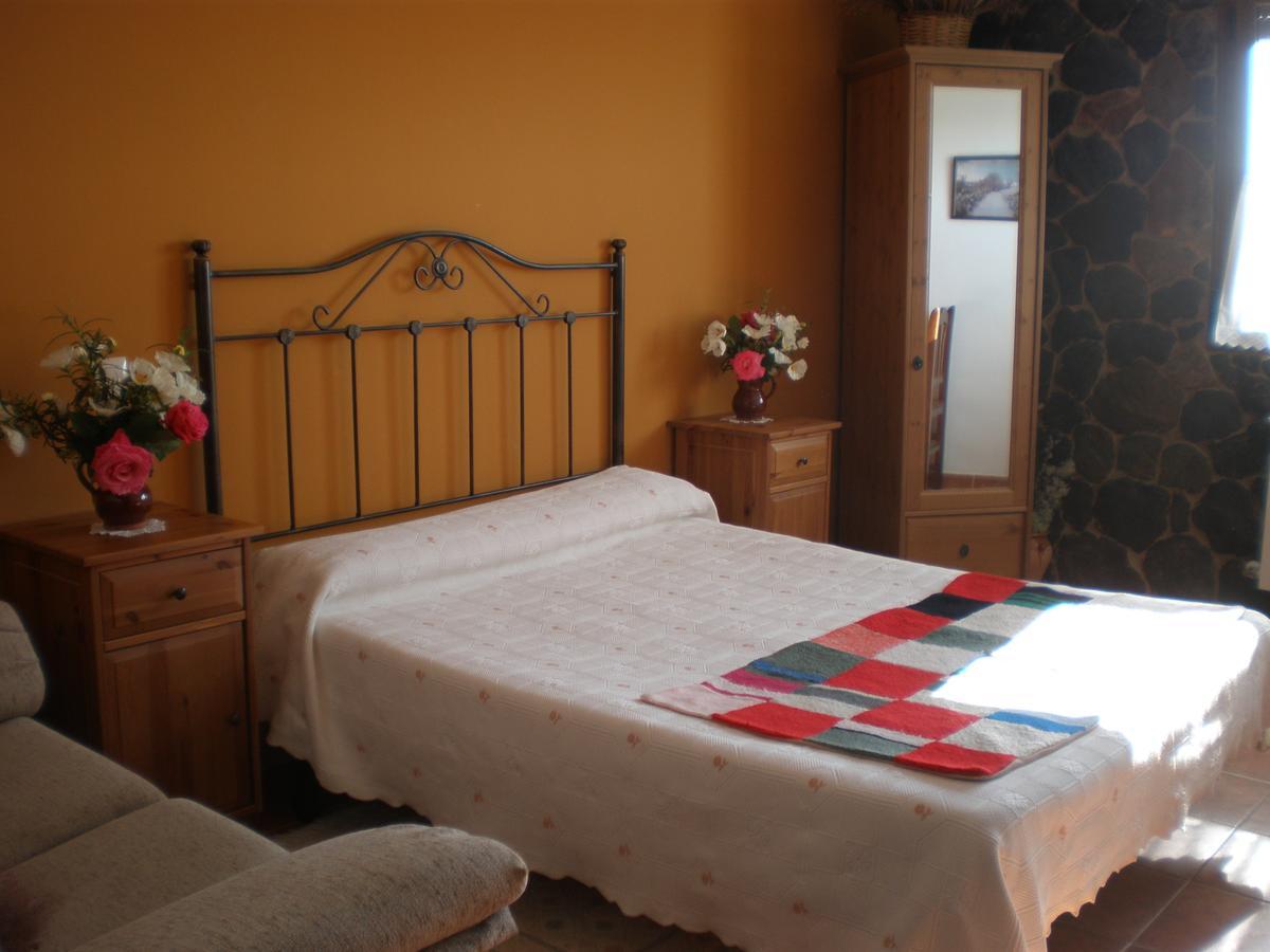 Hostal Restaurante Alto Rey Arroyo de las Fraguas Bagian luar foto